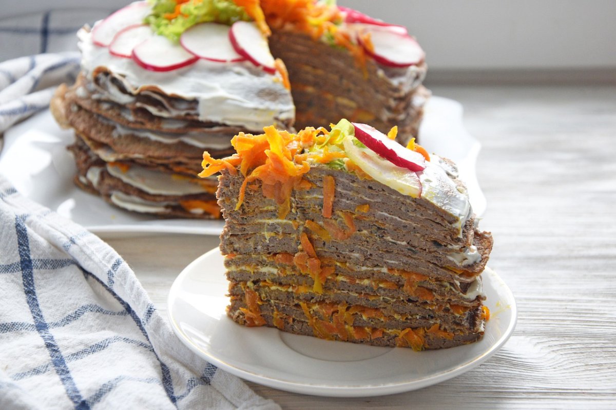 Печеночный торт закусочный