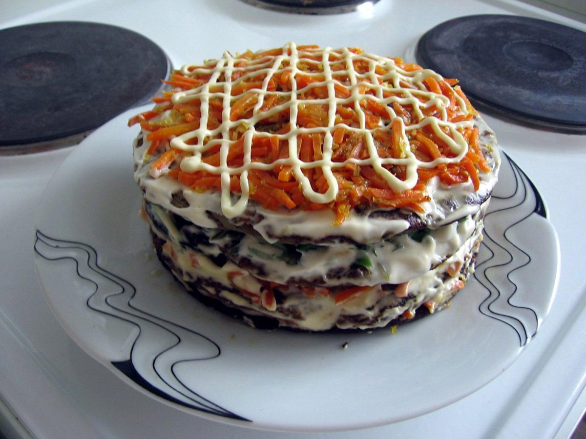 Печёночный торт из куриной печени