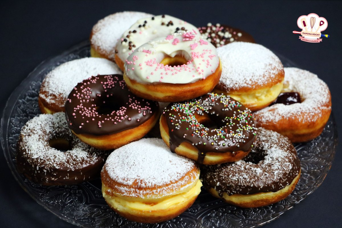 Пончики Berliner