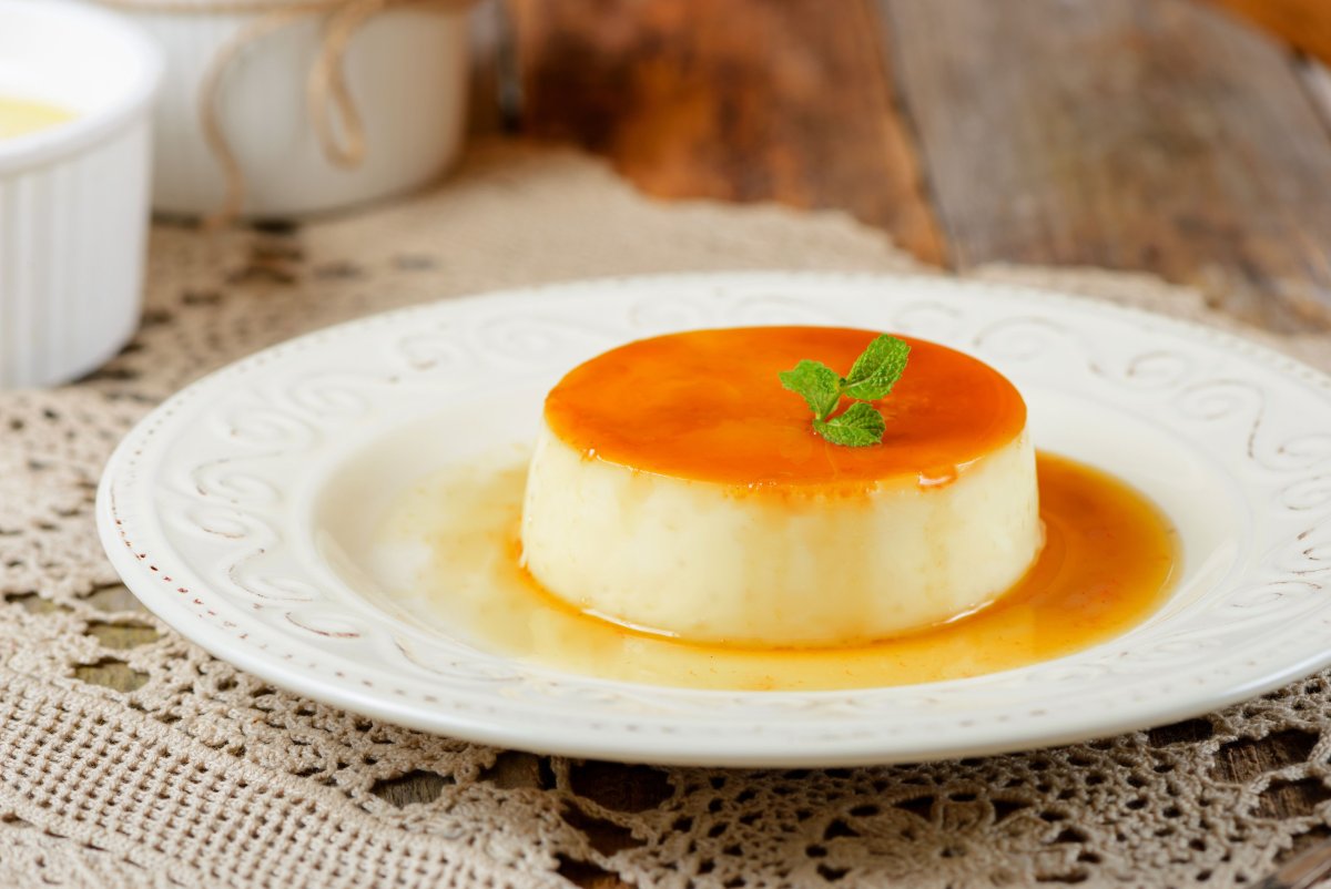 Pudding with Custard