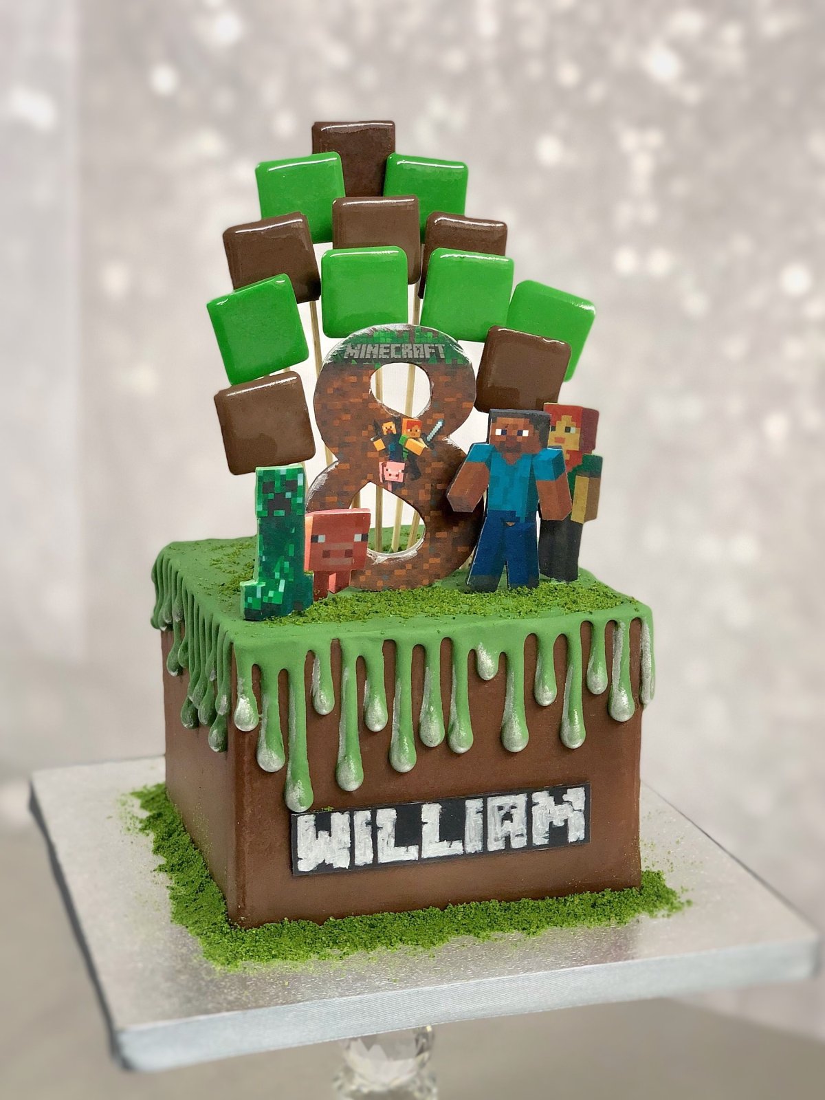 Торт в стиле Minecraft
