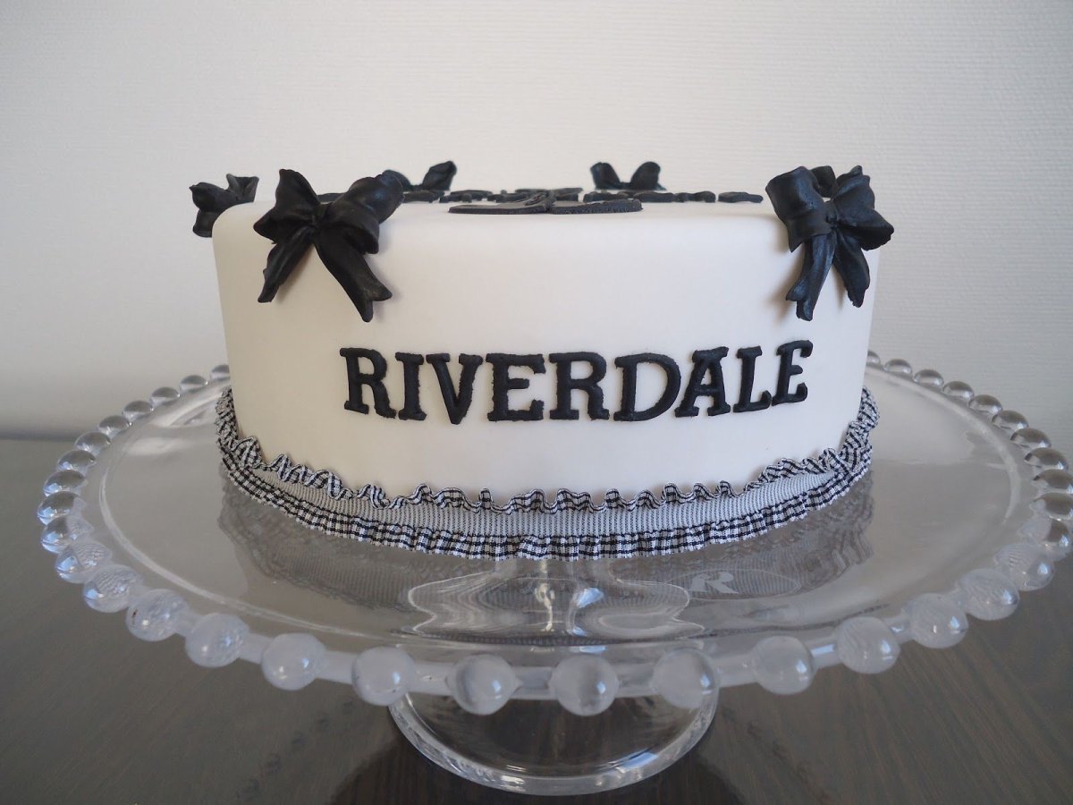 Торт Riverdale