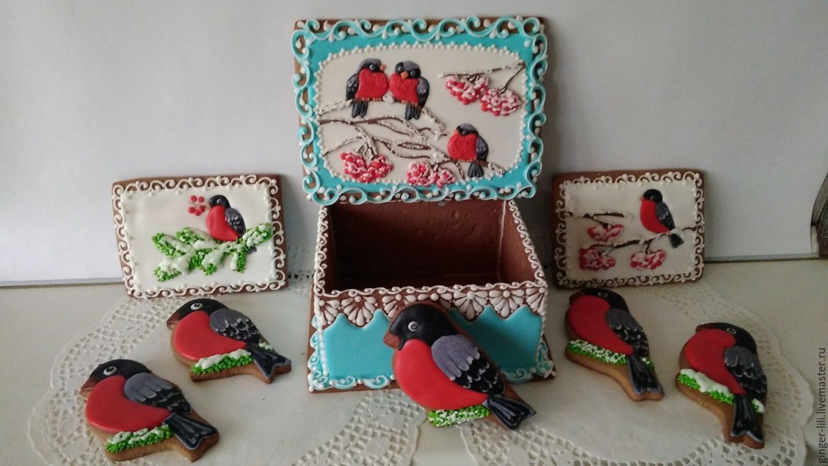 Новогодние игрушки в технике Тиффани