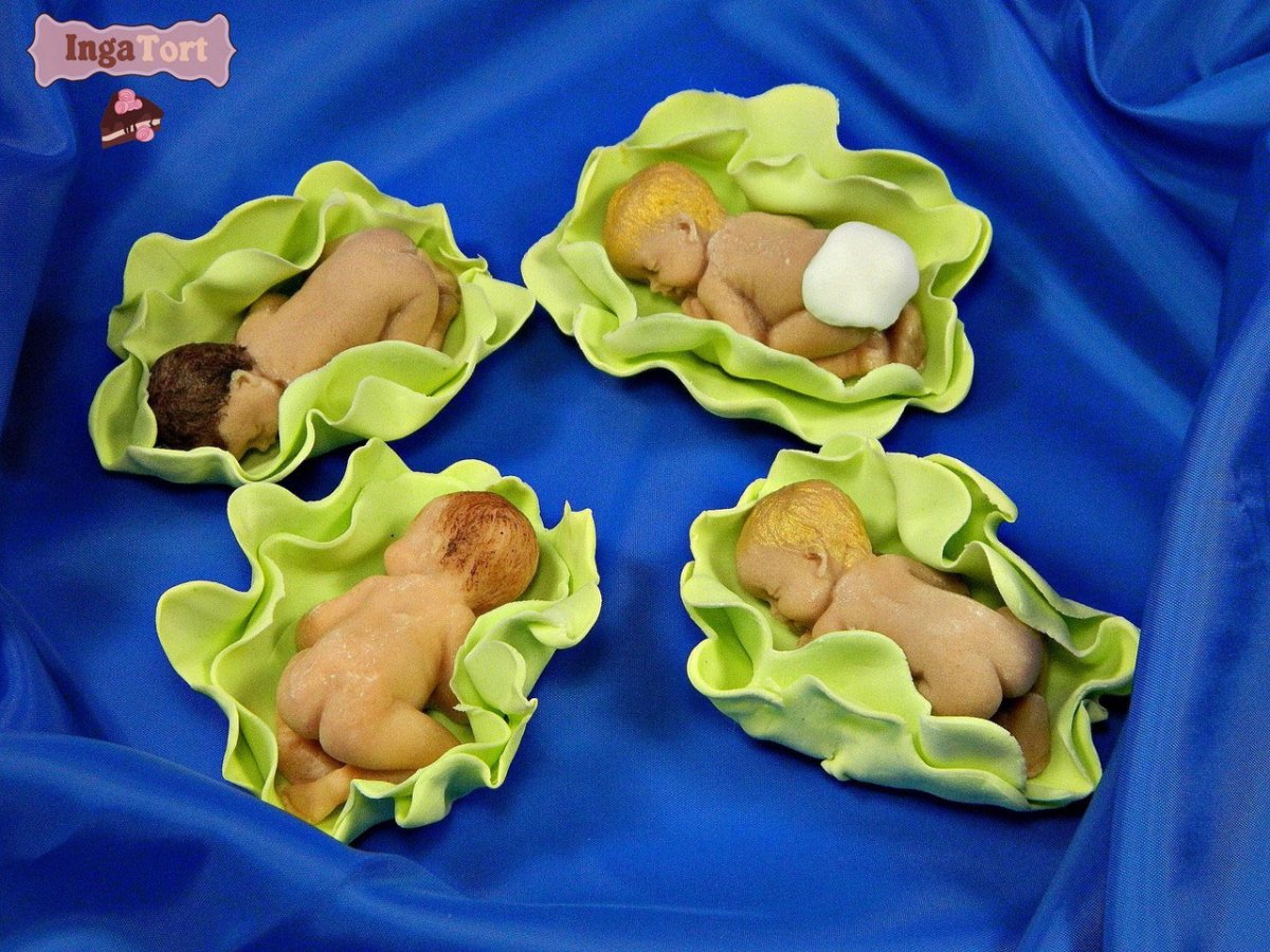 Девушка с капустой