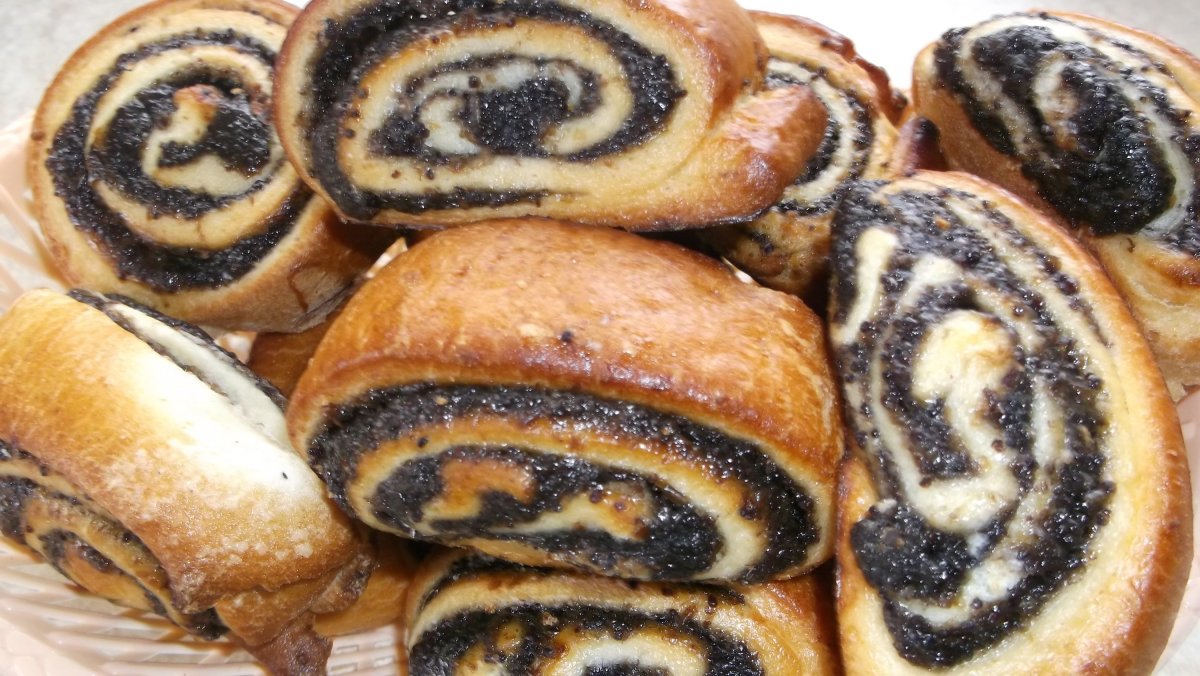 Рулет с маком