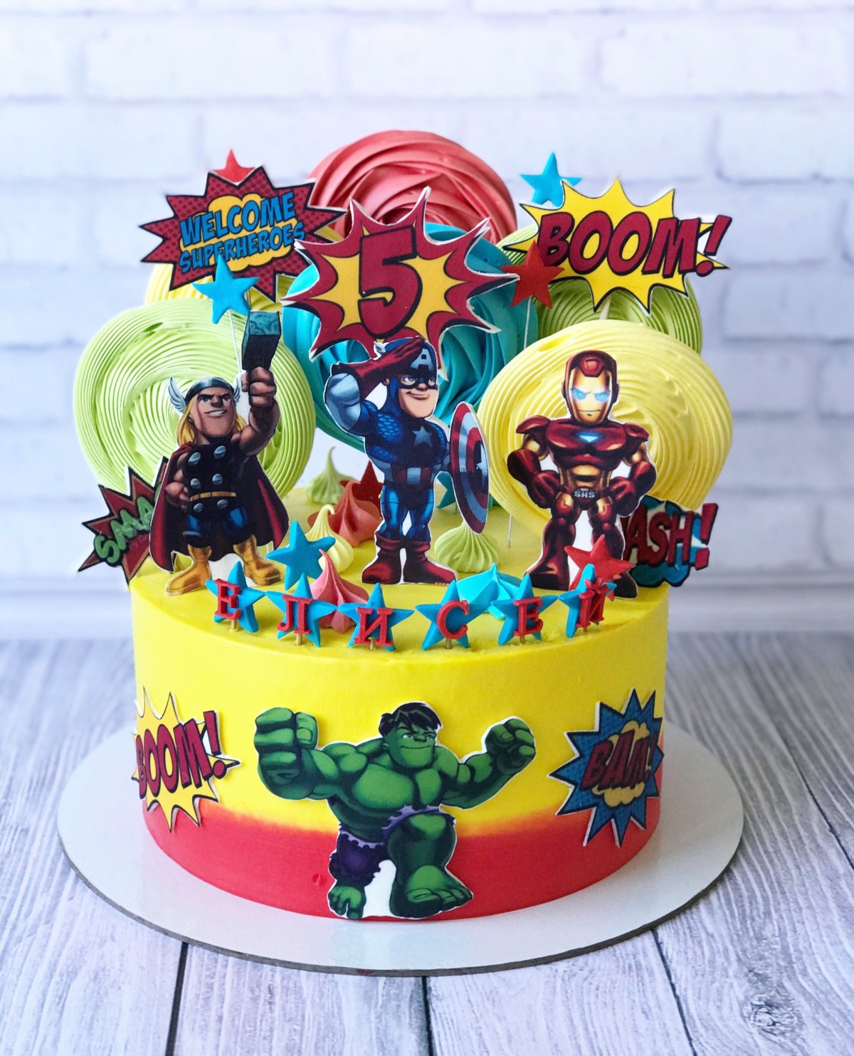 Торт с супергероями Марвел