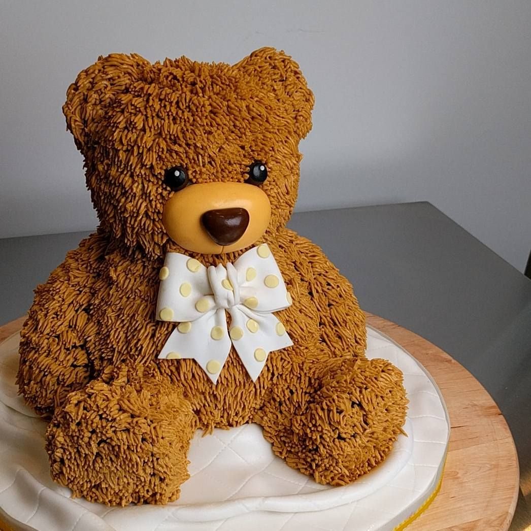 Торт в виде медведя