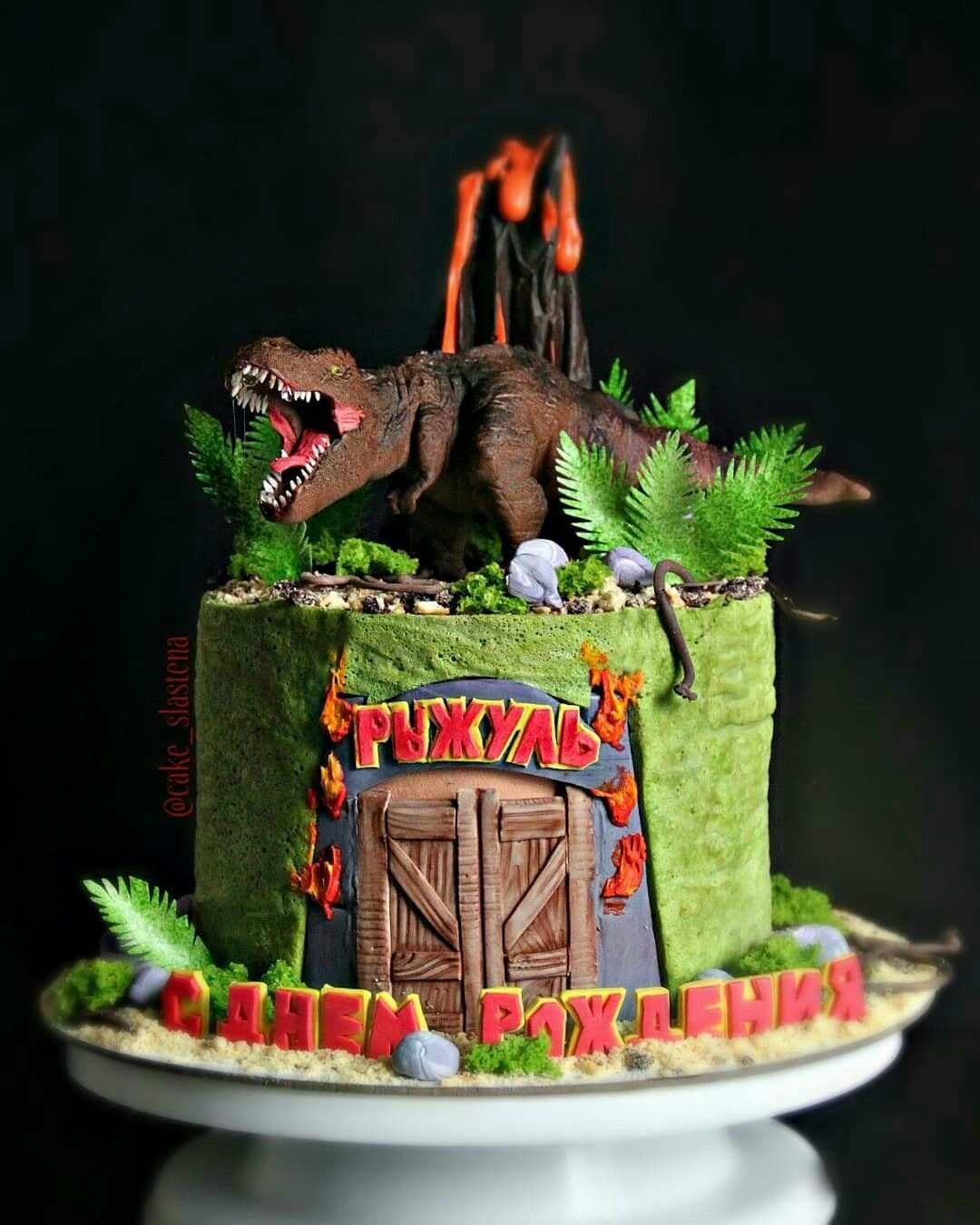 Торт Jurassic Park LEGO
