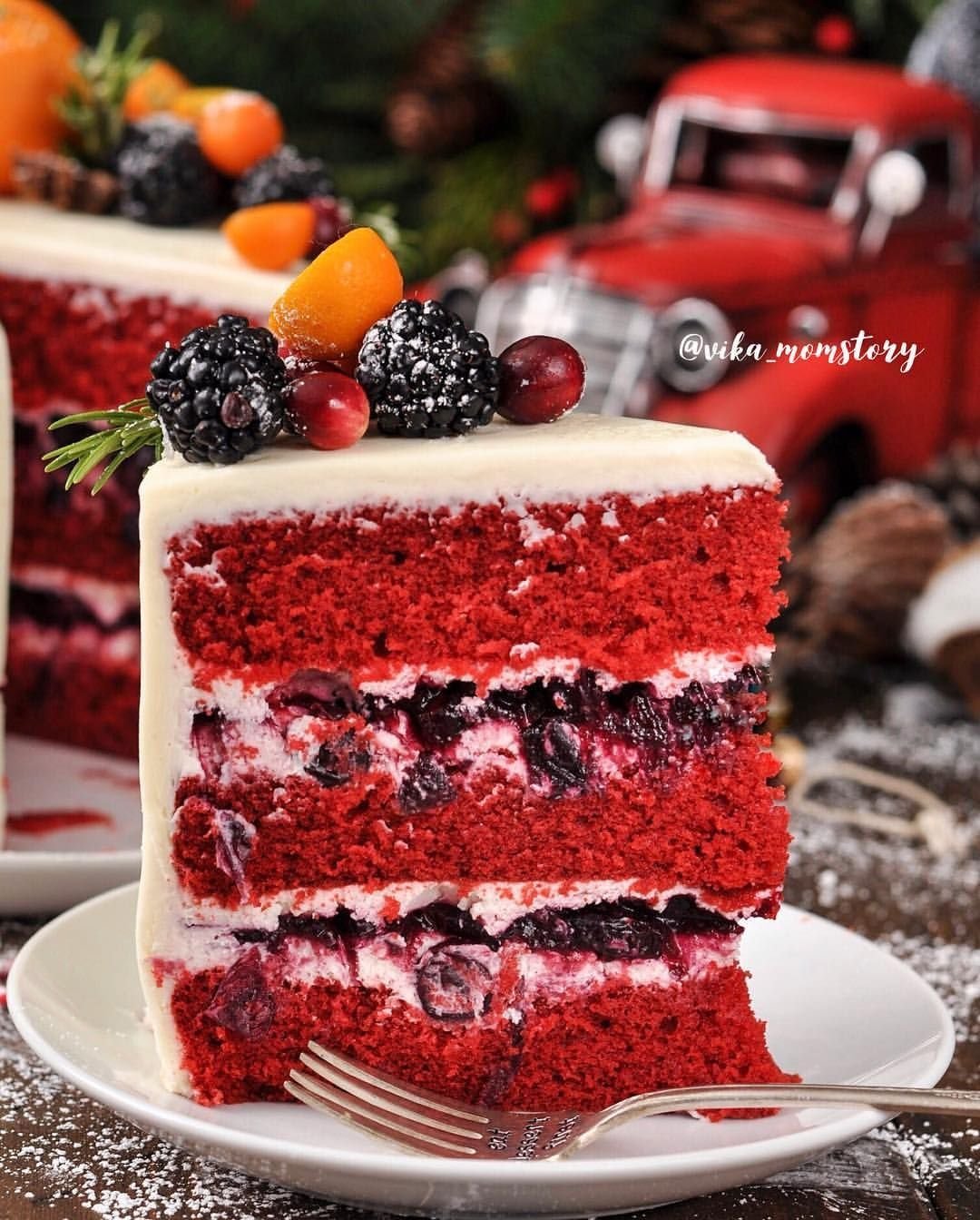 Красный бархат кусок клипарт