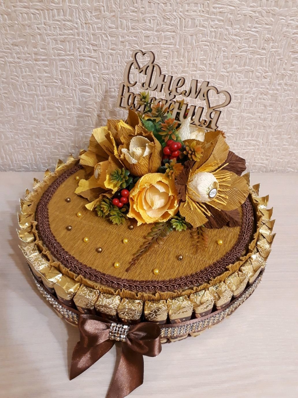 Коробка для денег в торт