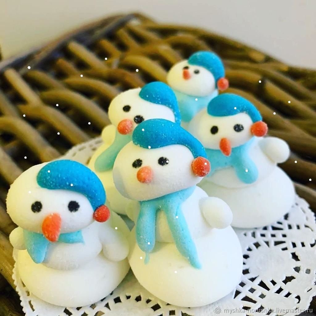 Макаронс Снеговик