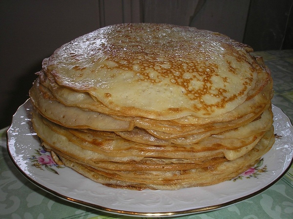 Блины на тарелке