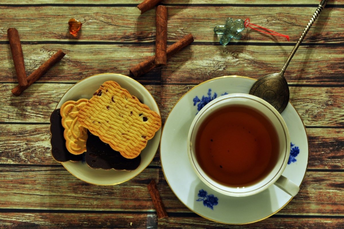 Чай с печеньками