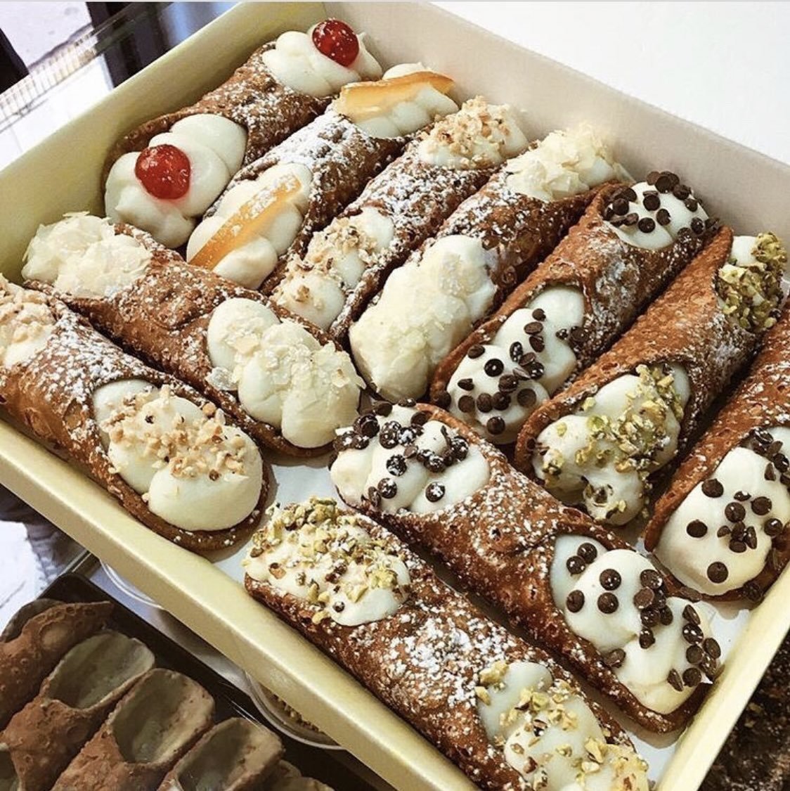 Сицилийская Канноли