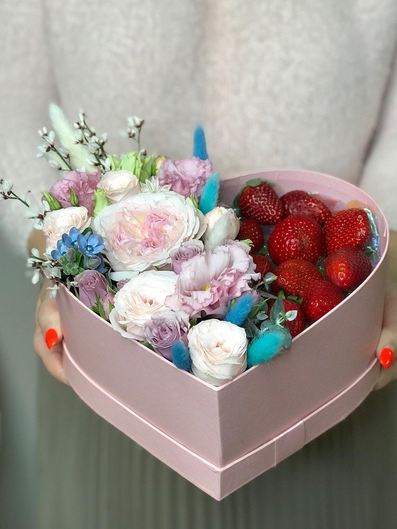 Коробка с цветами