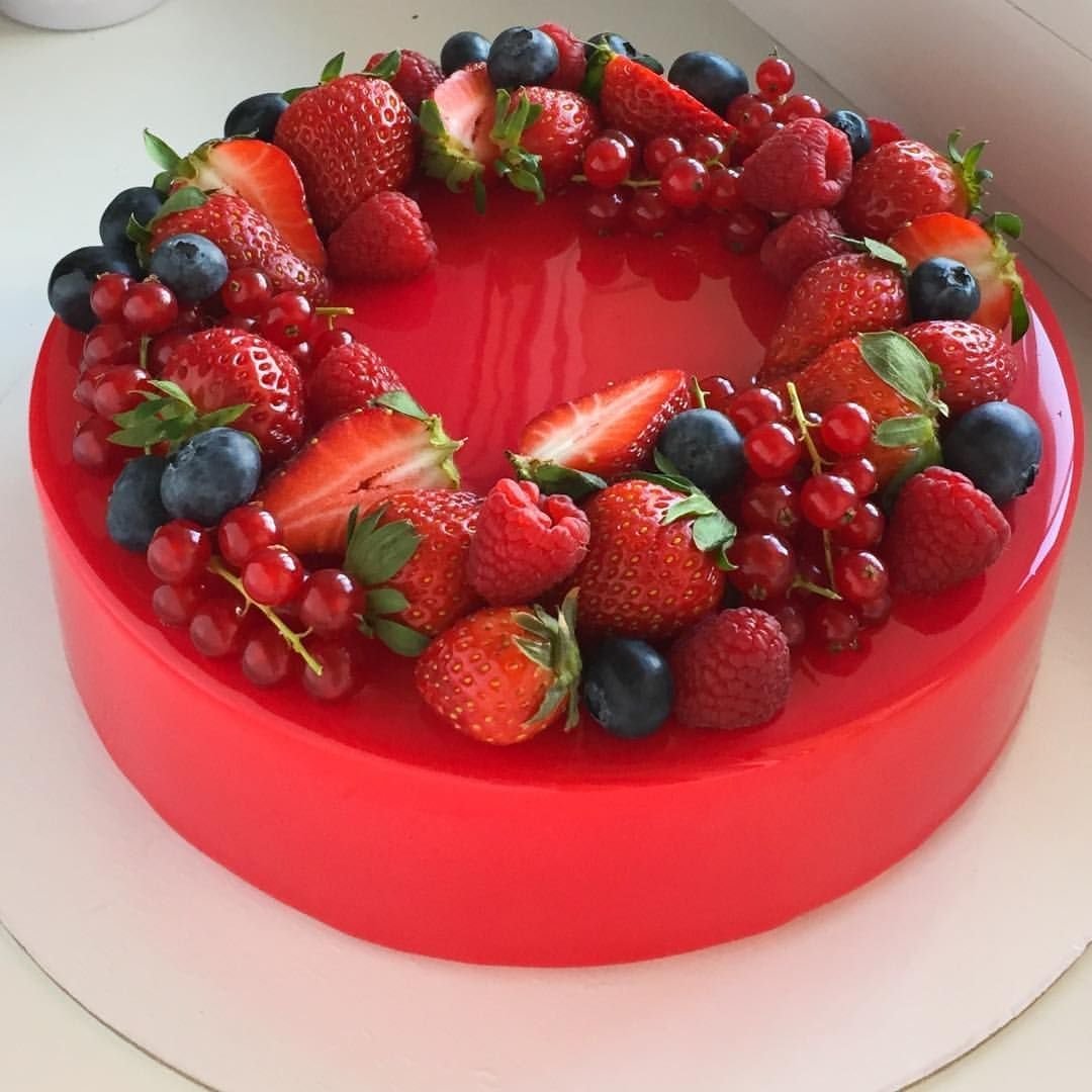 Украшение Мота ягодами