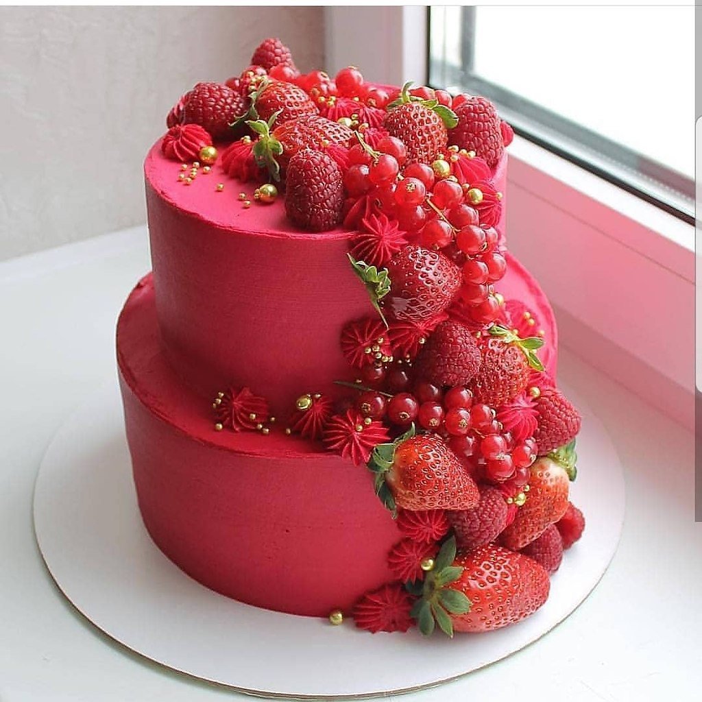 Торт корзинка с клубникой фото