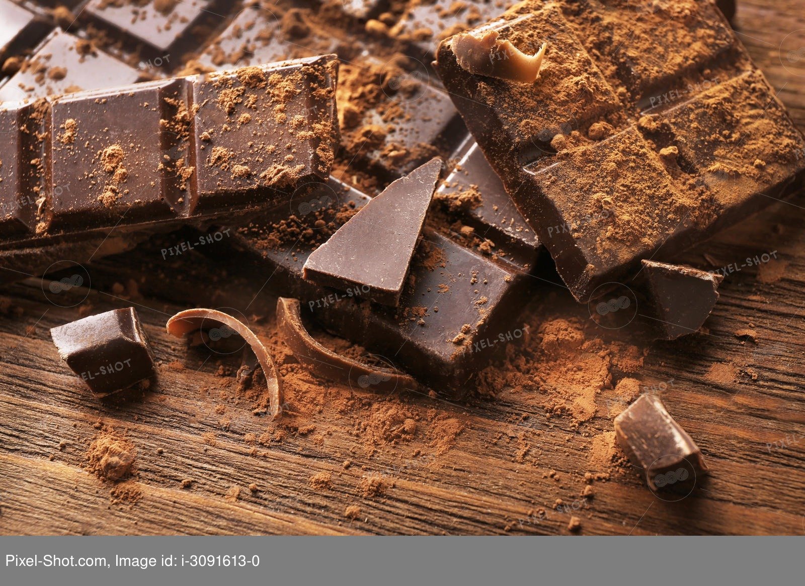 Просроченные конфеты можно. Жировое поседение шоколада. Сахарное поседение шоколада. Кусок шоколада. Шоколад большие куски.