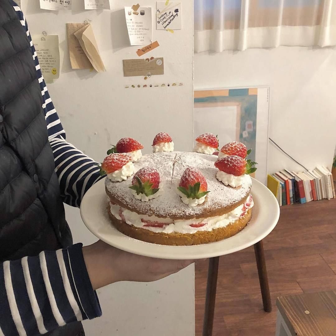 Декор торта в корейском стиле