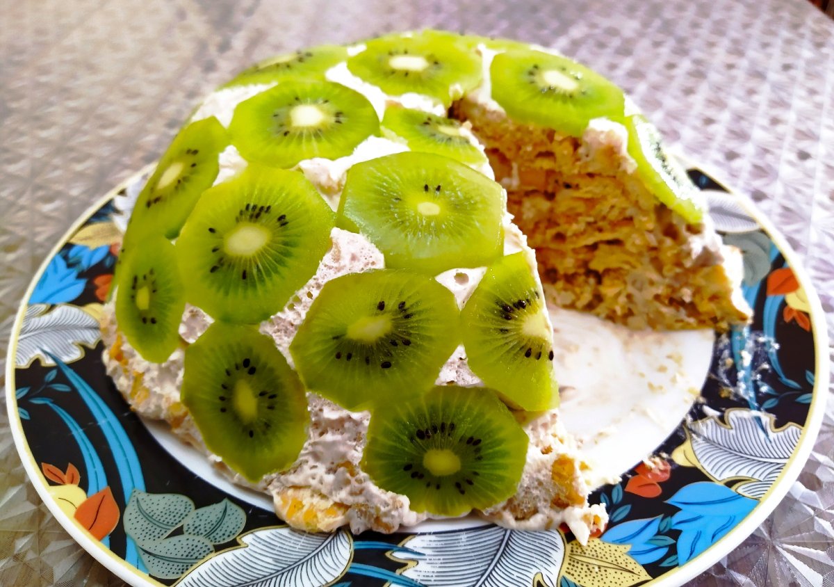 Торт с киви и лимоном