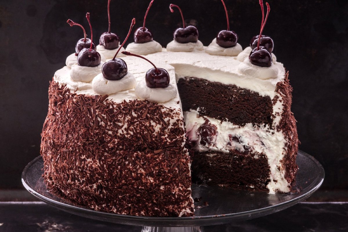 Шварцвальдский вишневый торт Schwarzwälder Kirschtorte