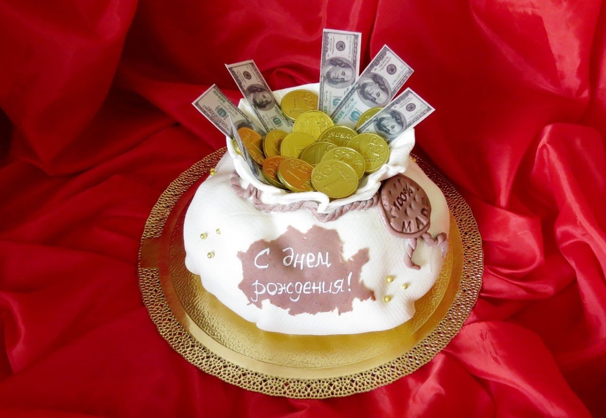 Торт кейс с долларами