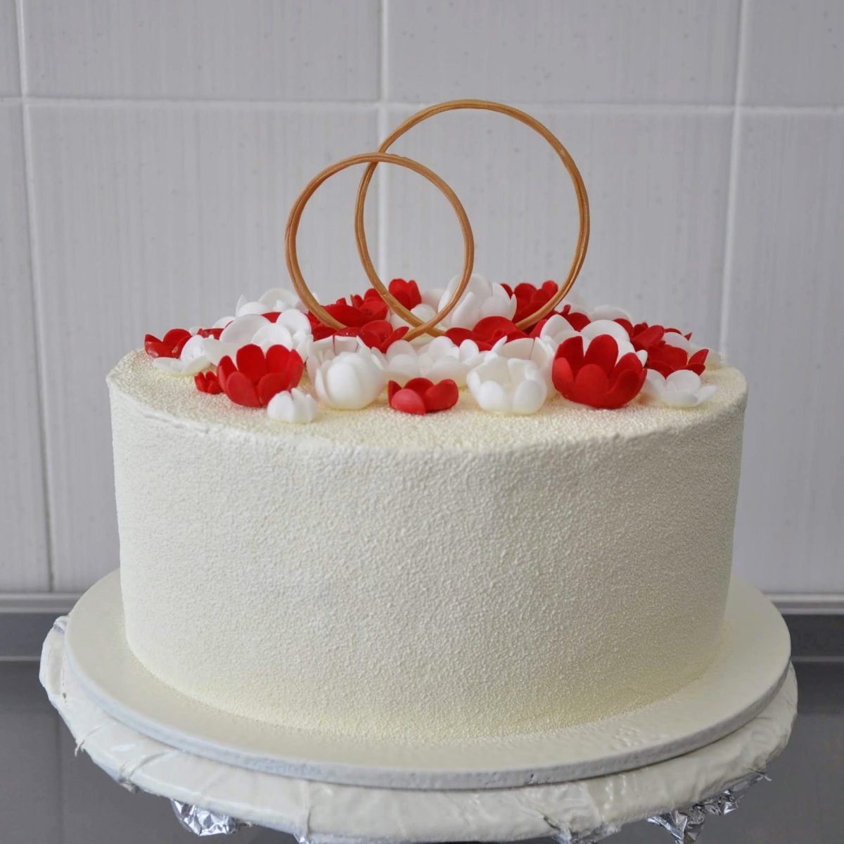 Свадебный торт небольшой одноярусный