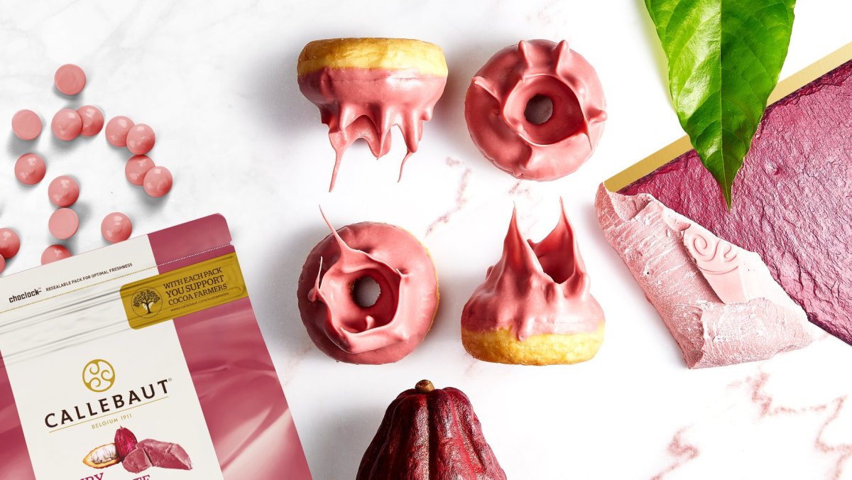 Шоколад Ruby Callebaut