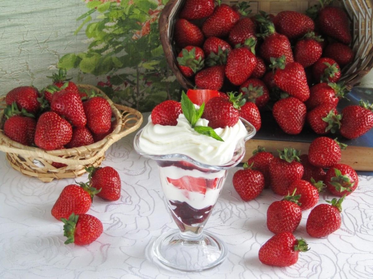 Земляника со сливками