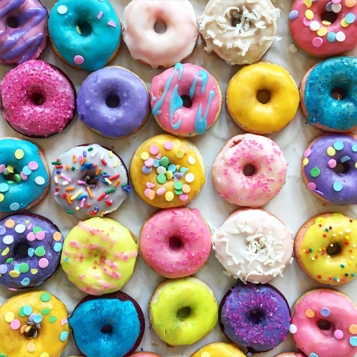 Коробка пончиков Dunkin Donuts
