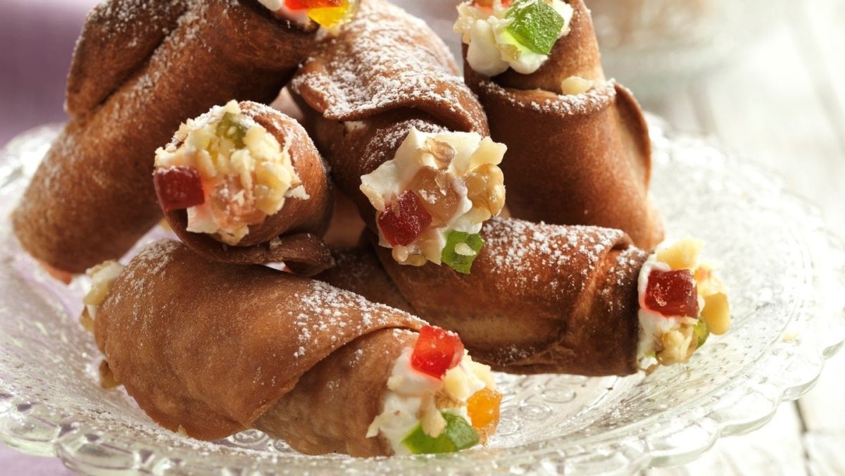 Пирожные сицилийские каноли