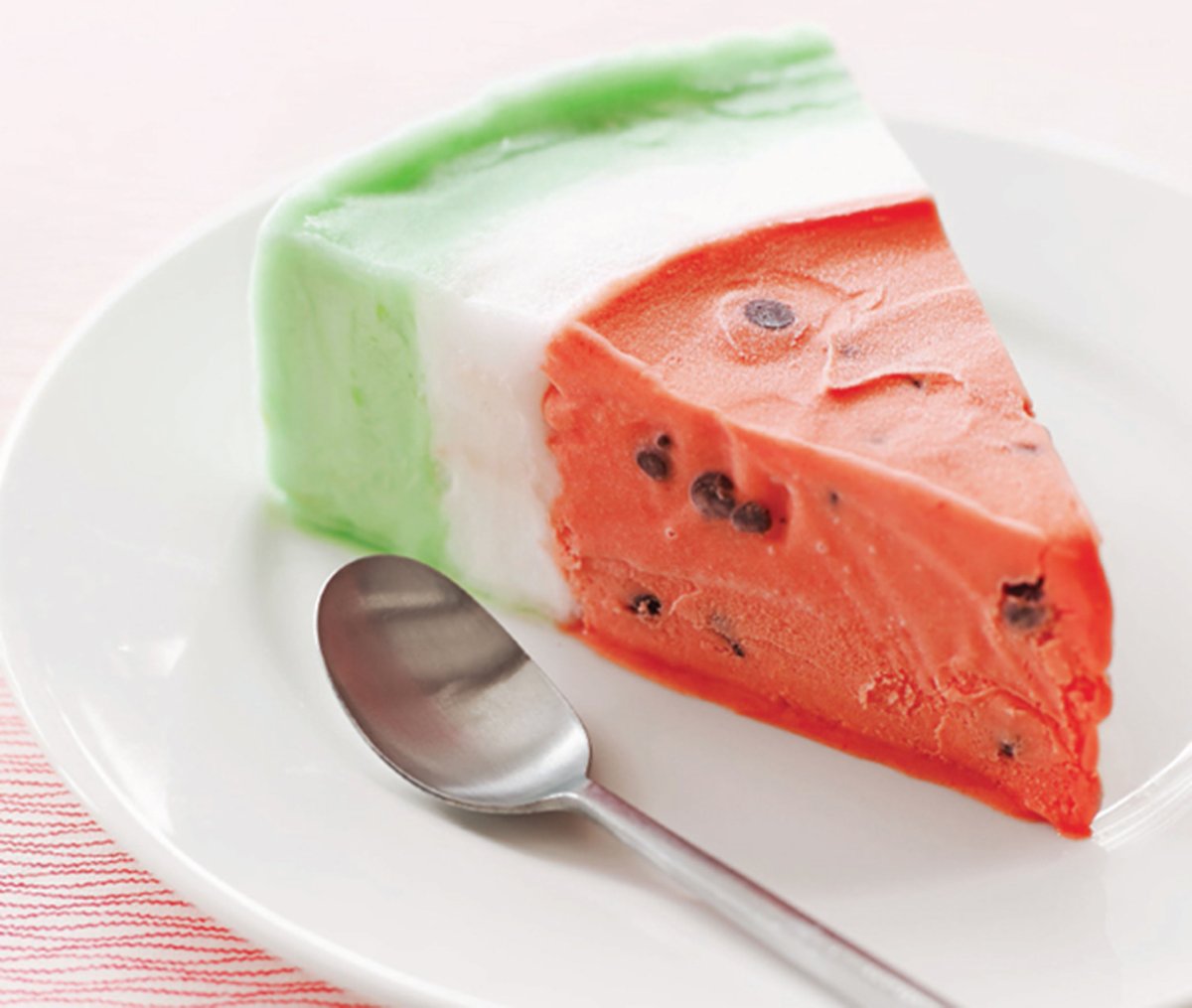 Мороженое из арбуза и сливок