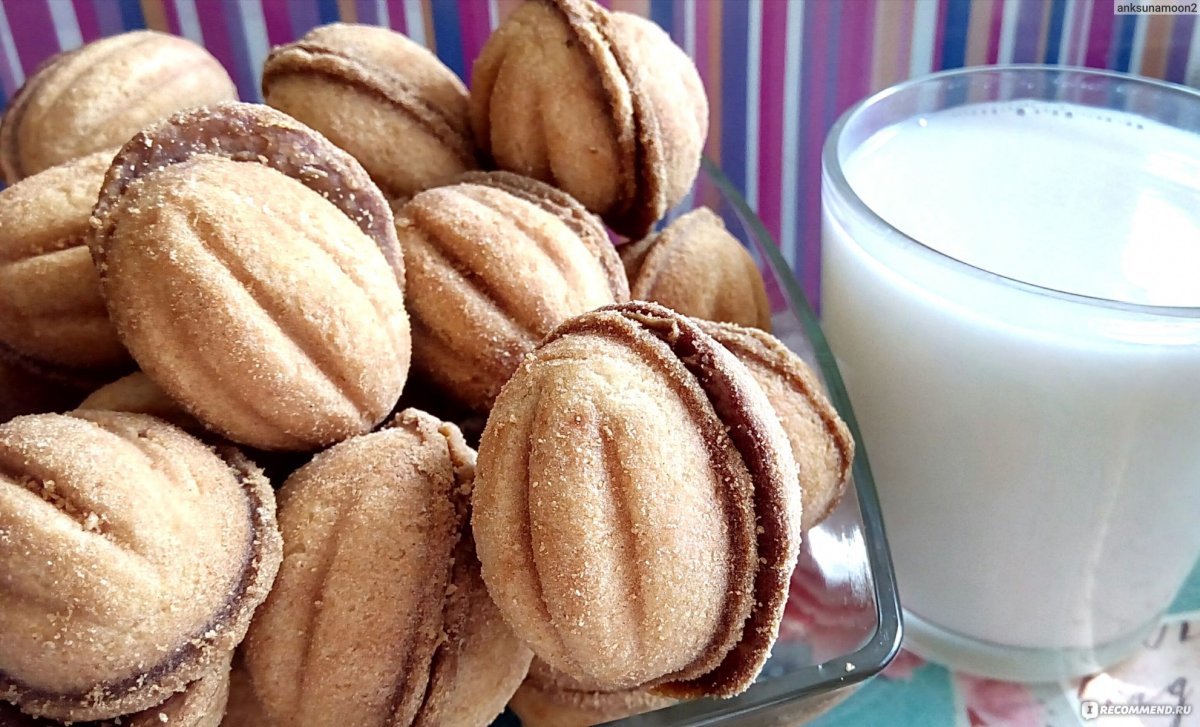 Орешки со сгущёнкой в коробке