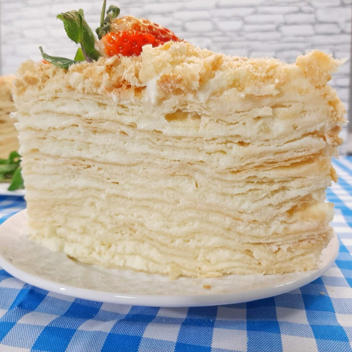 Наполеон с кремом чиз