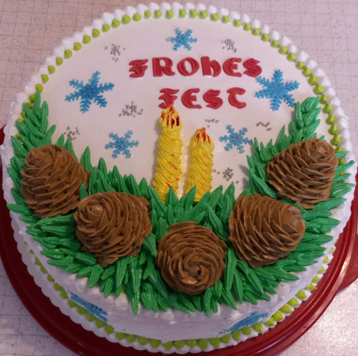 Новогодние торты кремовые
