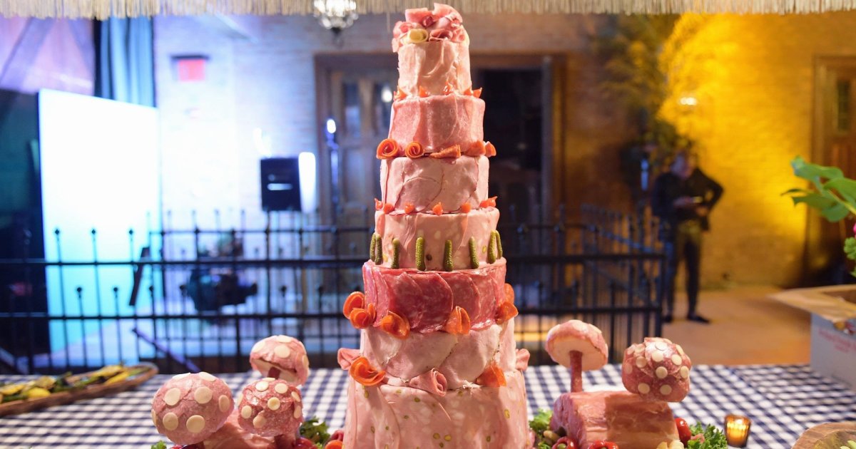Мясной торт для мужчины на день рождения