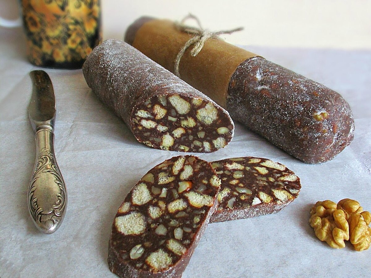 Колбаса из печенья и какао