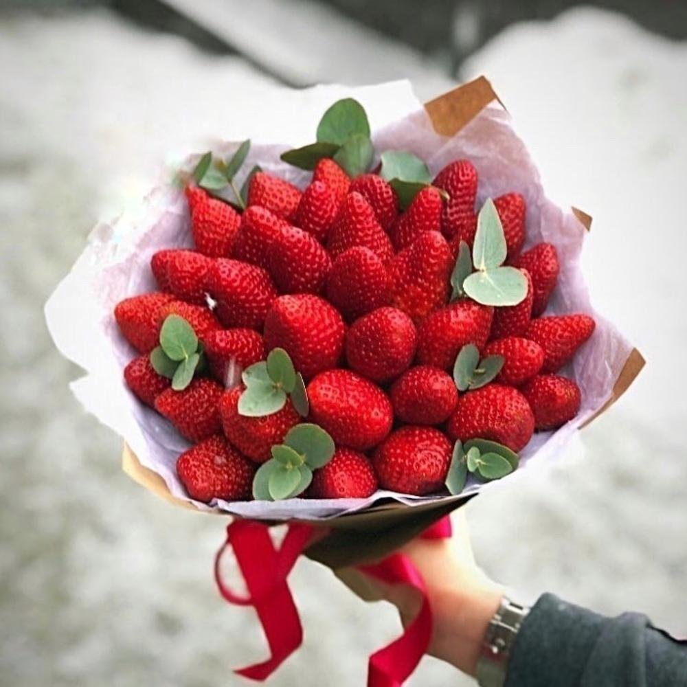 Букет голубика клубника ежевика
