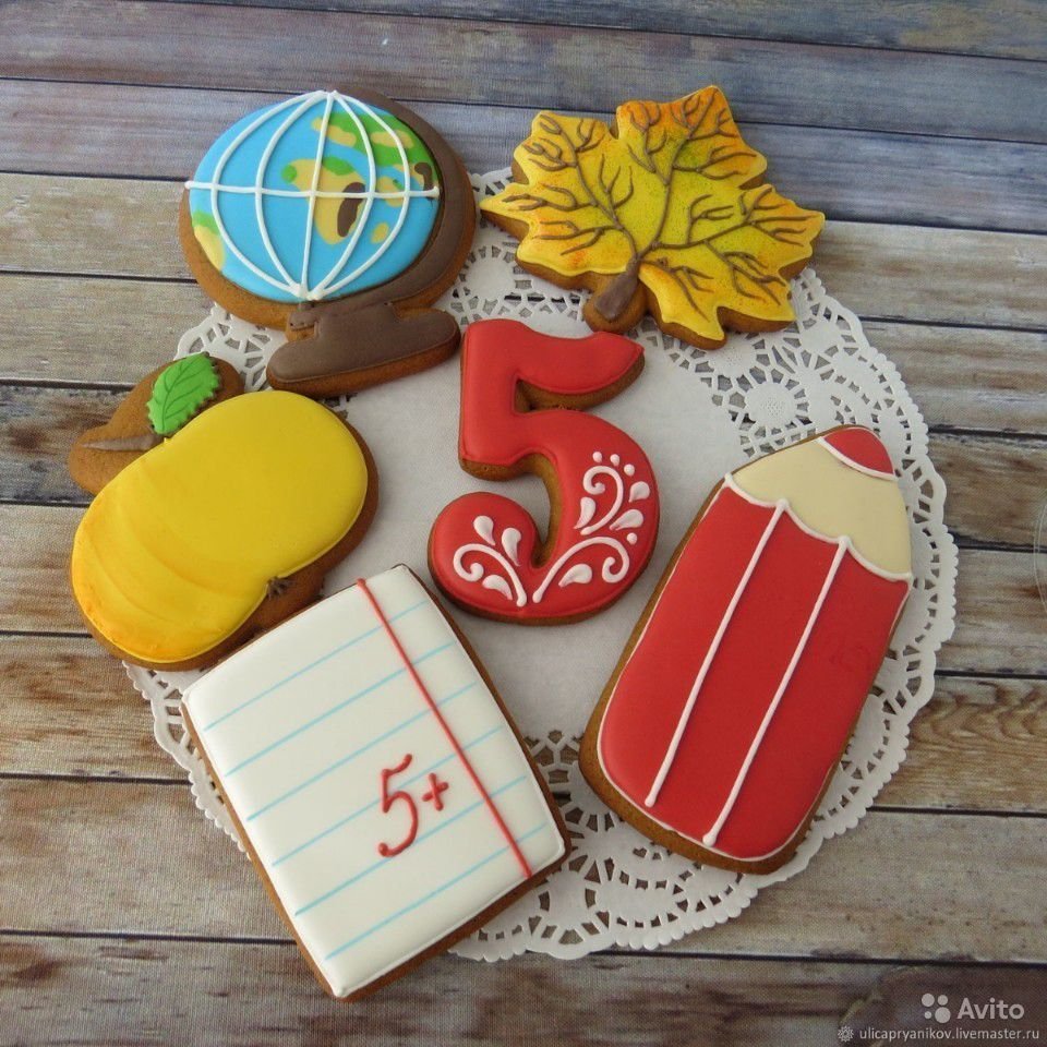 Имбирные пряники в форме карандаша