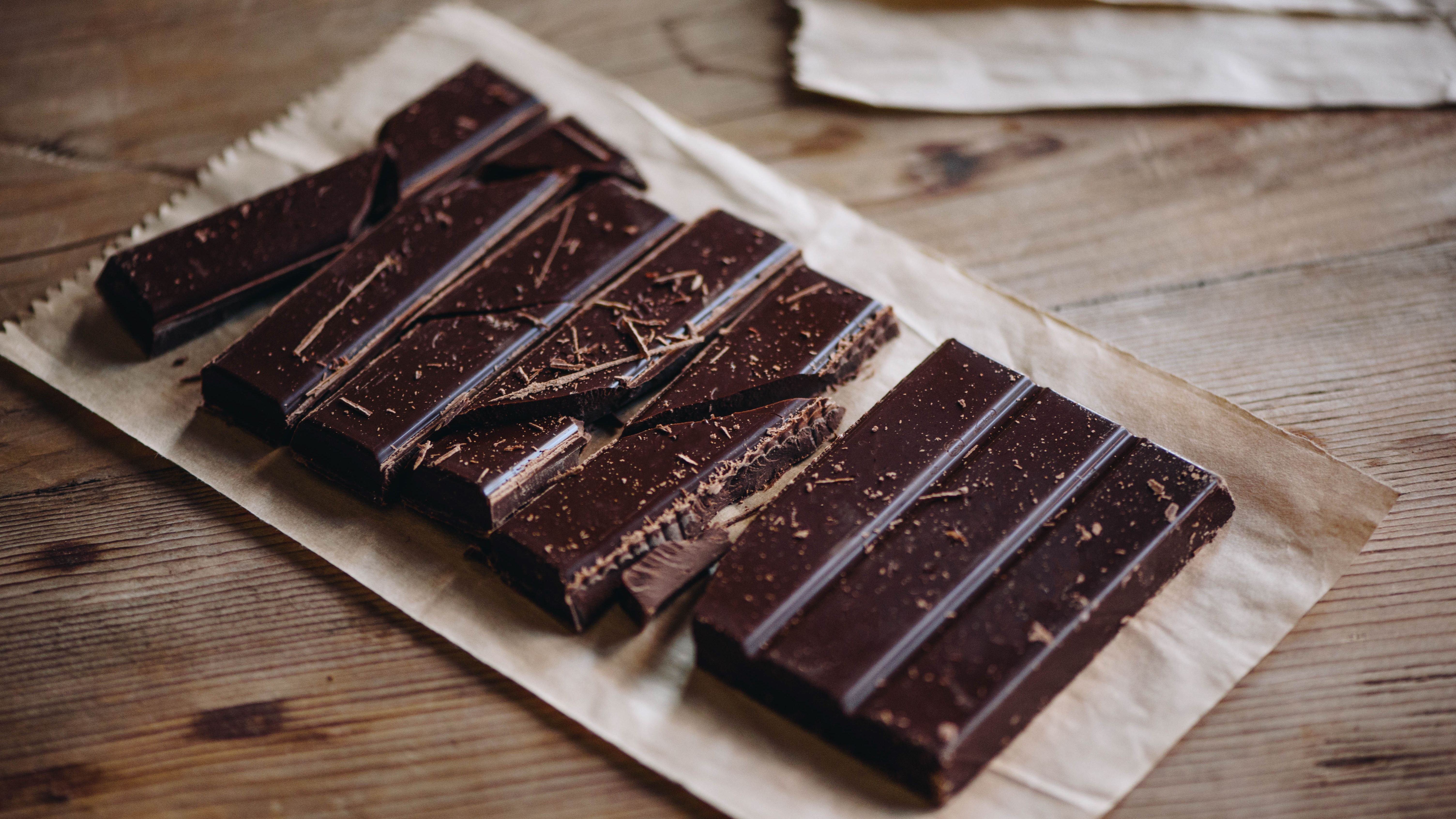 Шоколад п. Шоколад Горький. Плитка шоколада. Шоколад темный плиточный. Красивые шоколадки.
