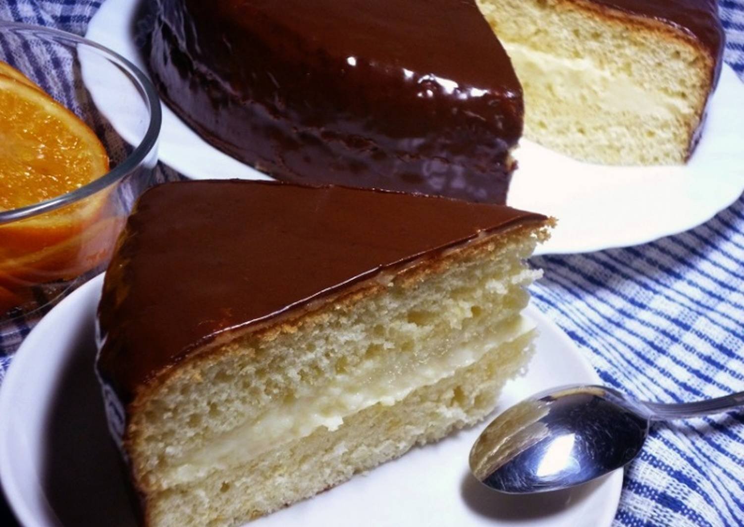 Реальный домашний рецепт. Бостонский торт Чародейка. Чародейка бисквитный торт. Торт Черемушки Чародейка.