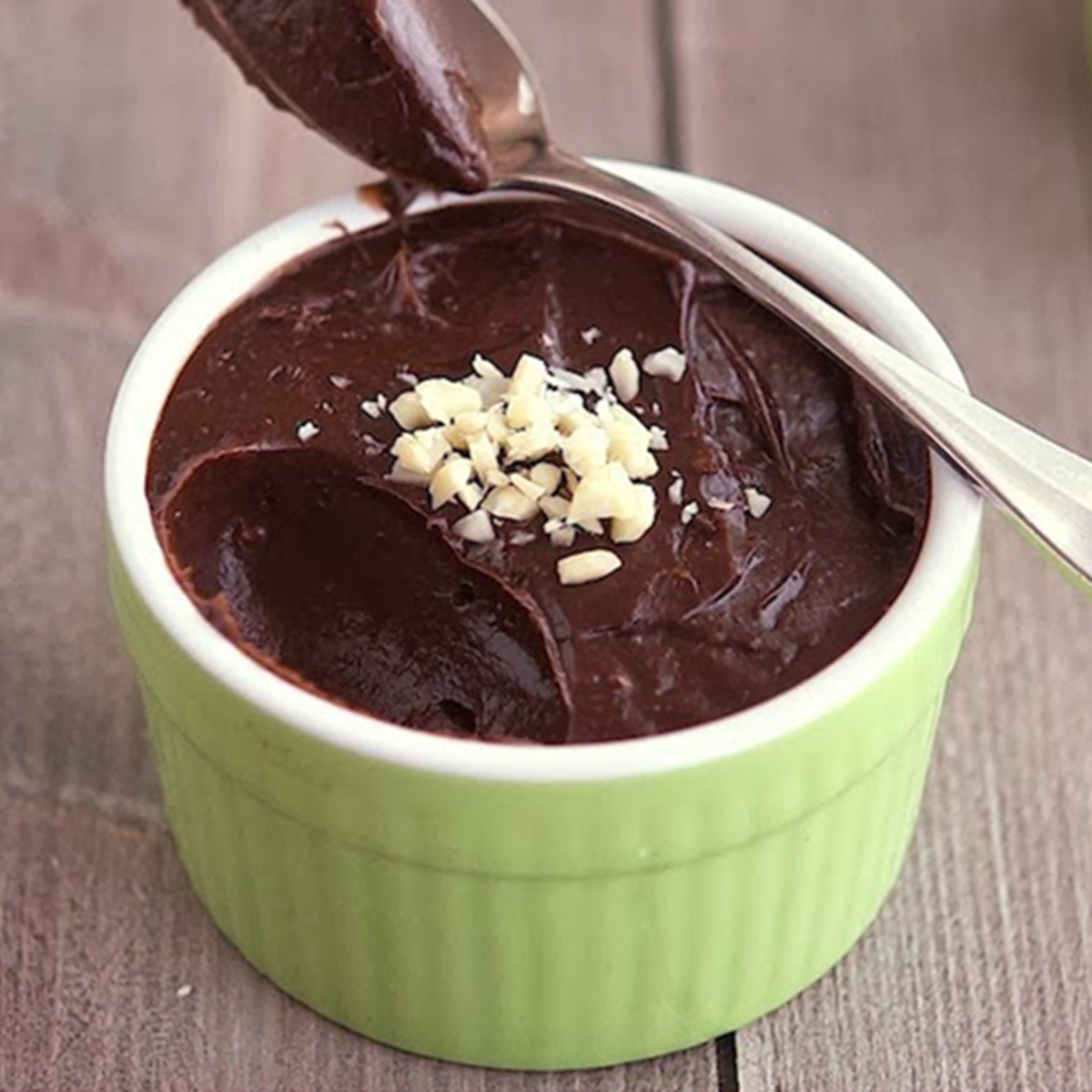 Паста Nutella & go Ореховая с хлебными палочками 52г