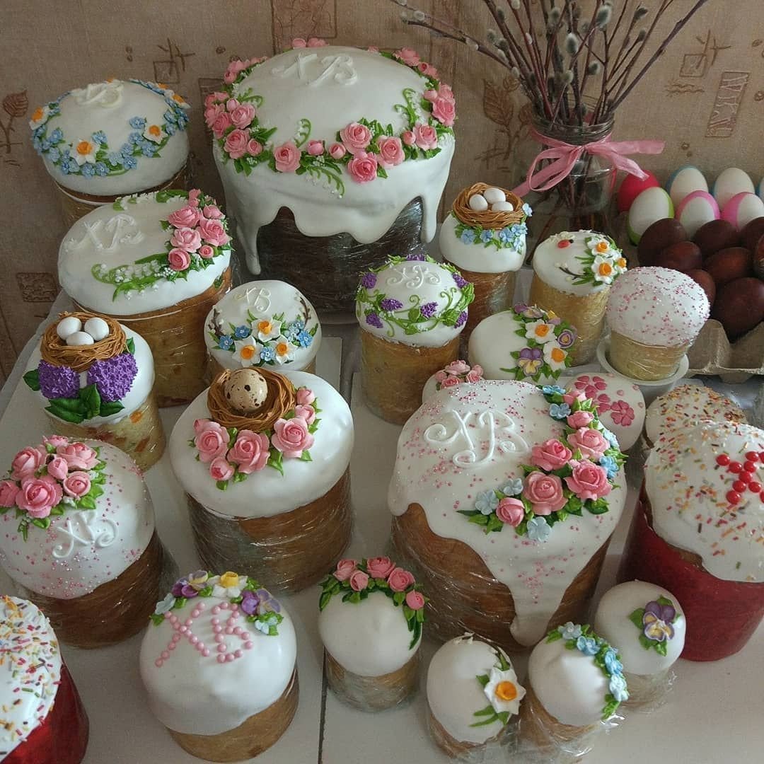 Кулич с меренгой