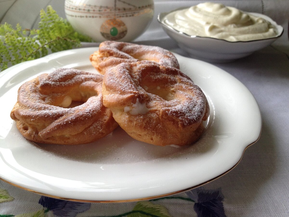 Пышки с карамелью