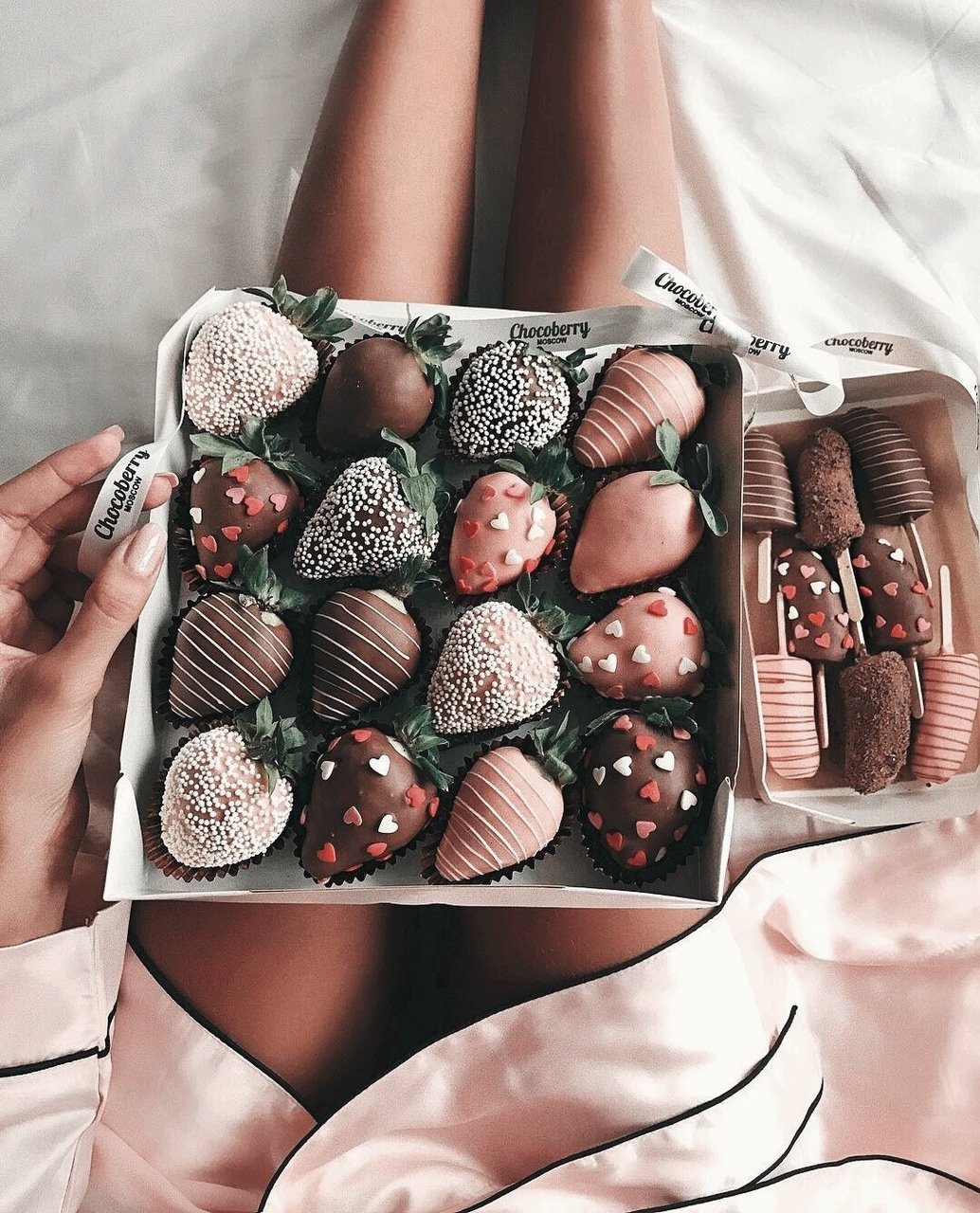 Розовые вкусняшки