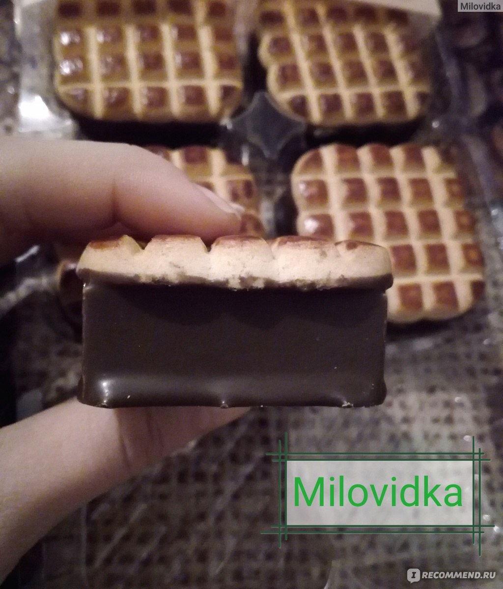Печенье с начинкой в глазури