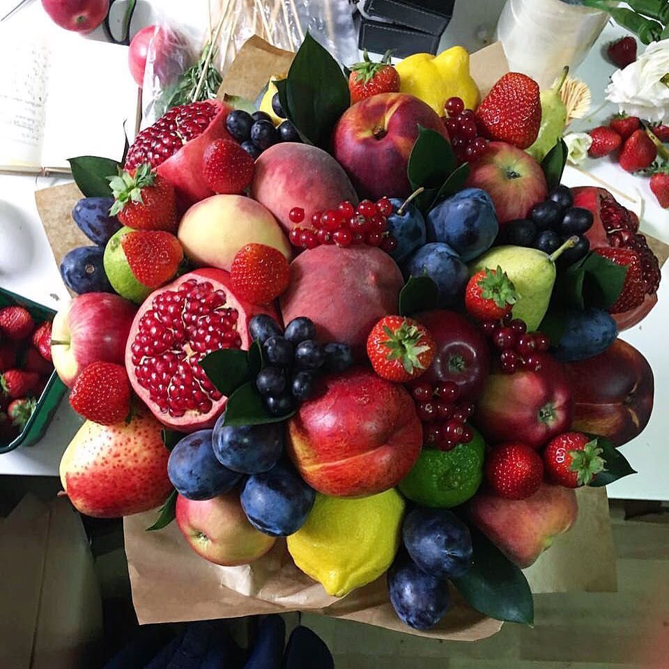 Букет с фруктами