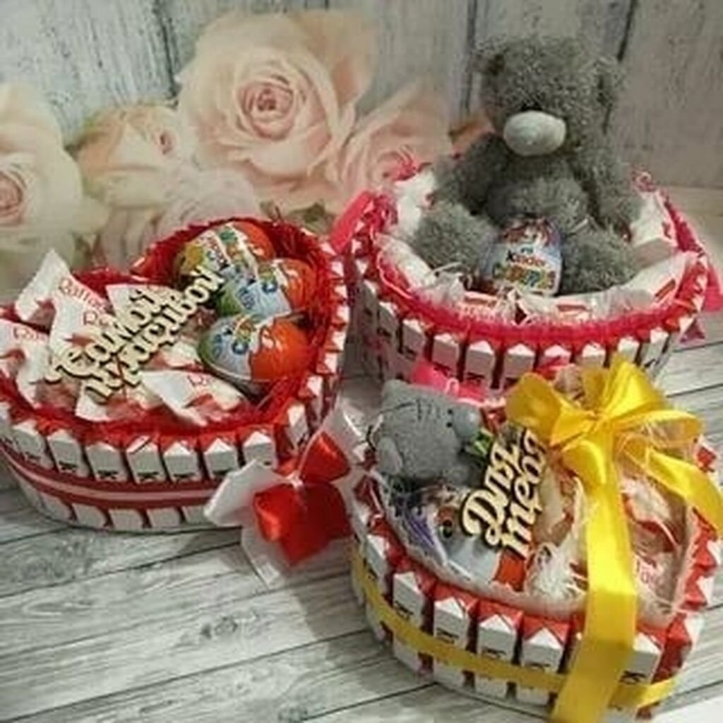 Композиция из сладостей для студента