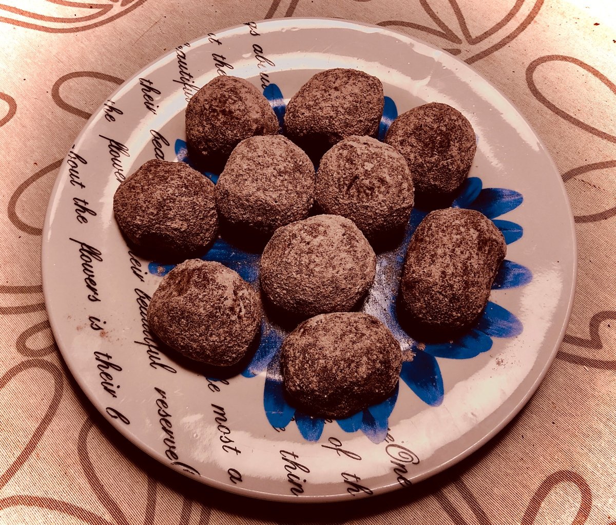 Пирожное картошка белая
