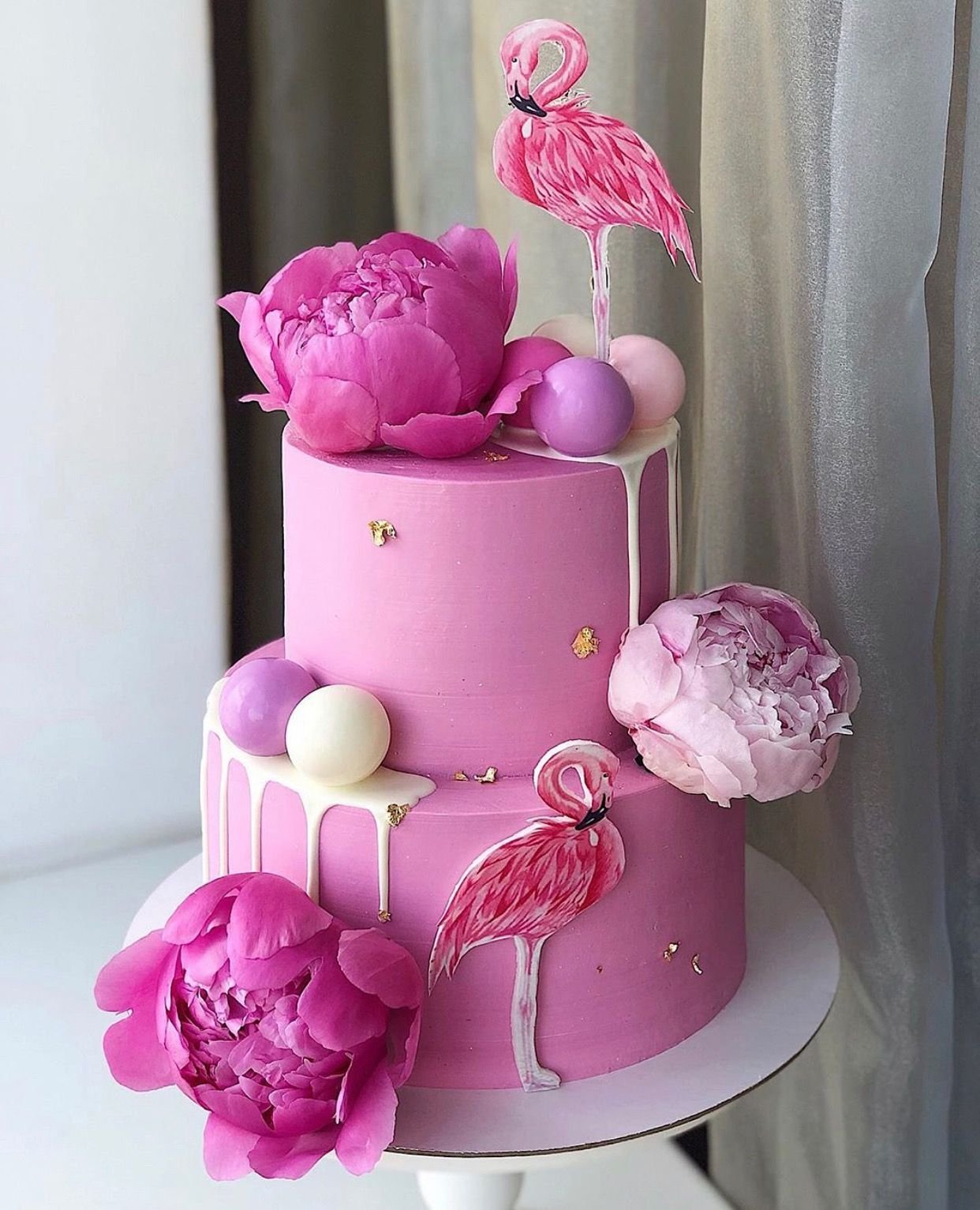Сделать розовый торт. Торт розовый Фламинго. Розовый торт. Красивые торты для девочек. Стильный торт для девочки.
